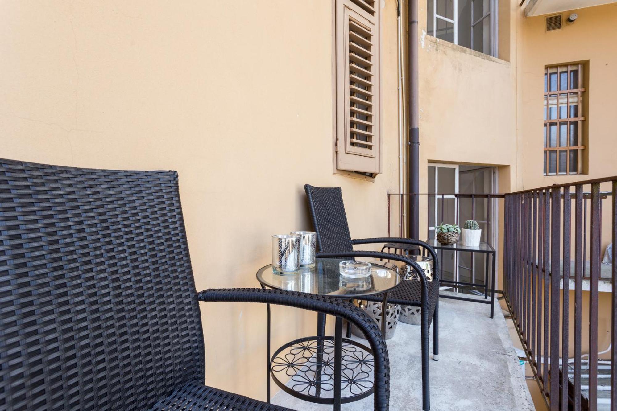 La Casa Di Gatsby Lusso In Pieno Centro Con Parcheggio Apartamento Gorizia Exterior foto