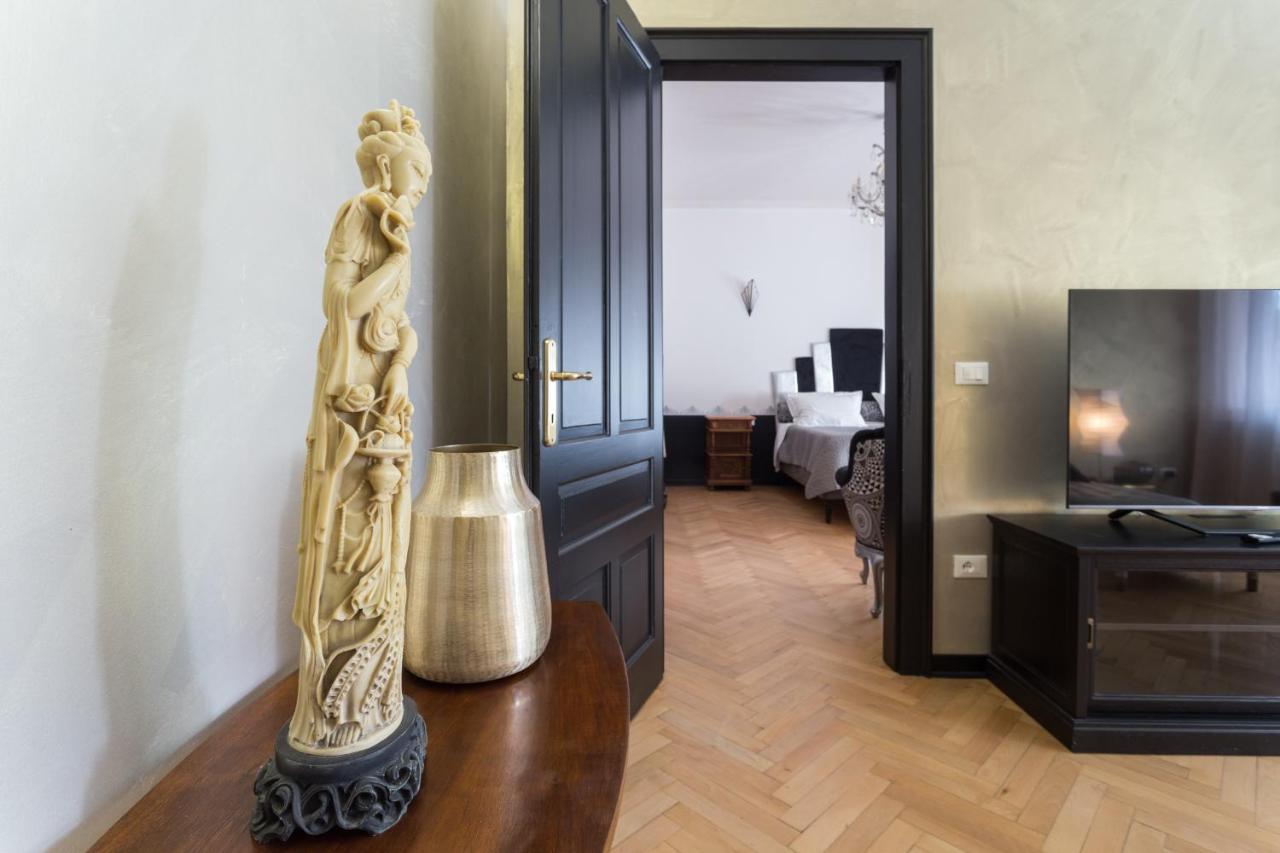 La Casa Di Gatsby Lusso In Pieno Centro Con Parcheggio Apartamento Gorizia Exterior foto