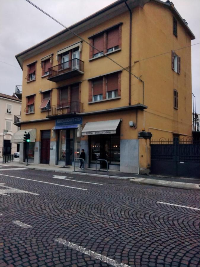 La Casa Di Gatsby Lusso In Pieno Centro Con Parcheggio Apartamento Gorizia Exterior foto